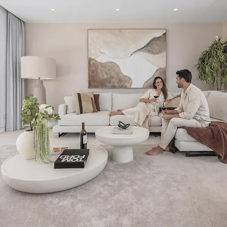 Vacation Marbella I Glamour, Brand-new 4br, Private Infinity Pool, Open Air Cinema, Sea View, Gated Security, Minutes To Golden Mile, Estepona