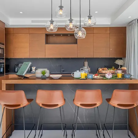 Vacation Marbella I Glamour, Brand-new 4br, Private Infinity Pool, Open Air Cinema, Sea View, Gated Security, Minutes To Golden Mile, *